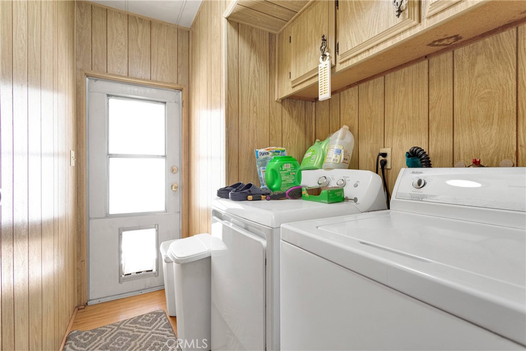 15252 Seneca Road 33