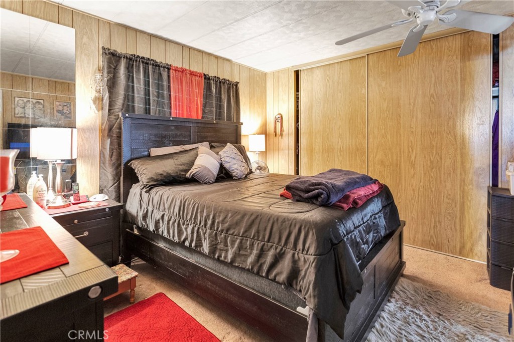 15252 Seneca Road 33