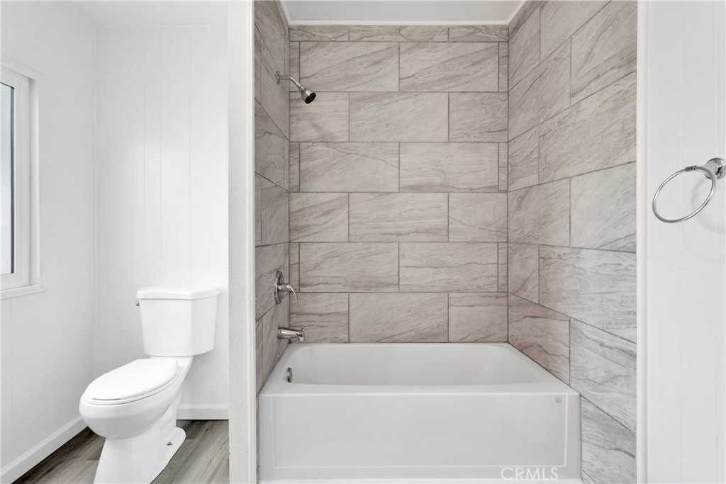 15252 Seneca Road 236