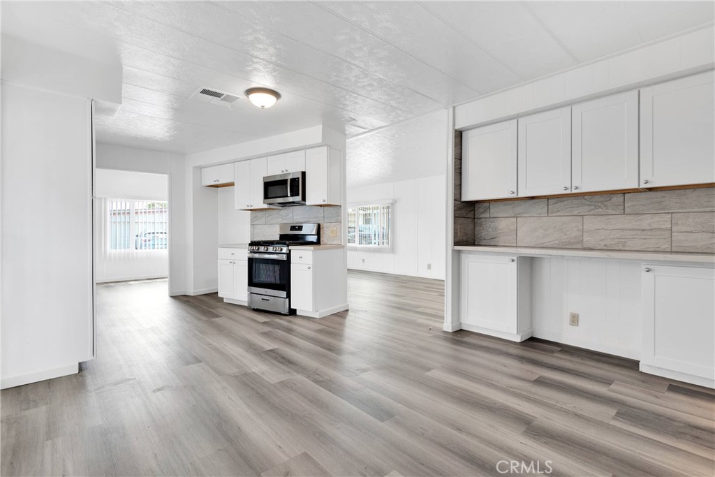 15252 Seneca Road 236