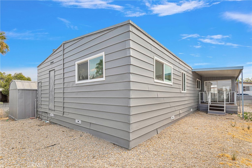 15252 Seneca Road 236