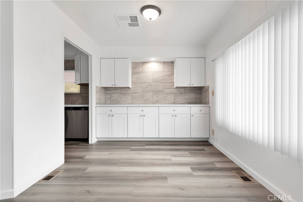 15252 Seneca Road 236