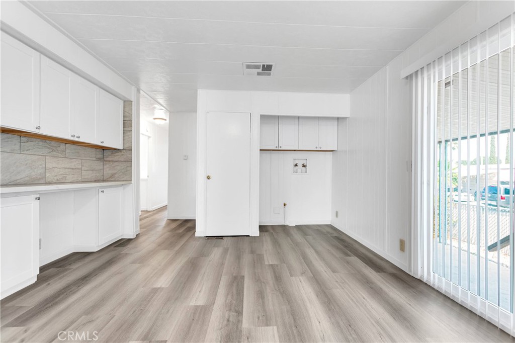 15252 Seneca Road 236