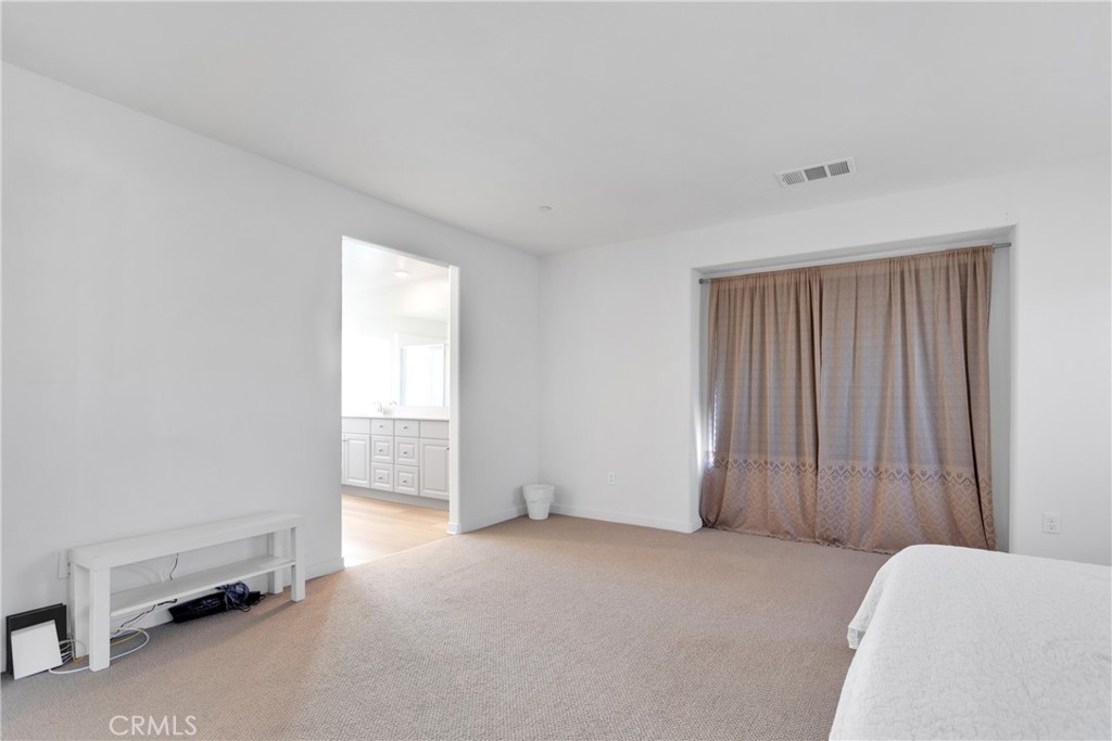 13068 Echo Valley Street