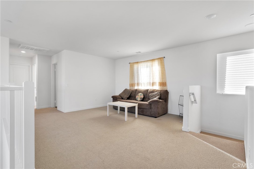 13068 Echo Valley Street