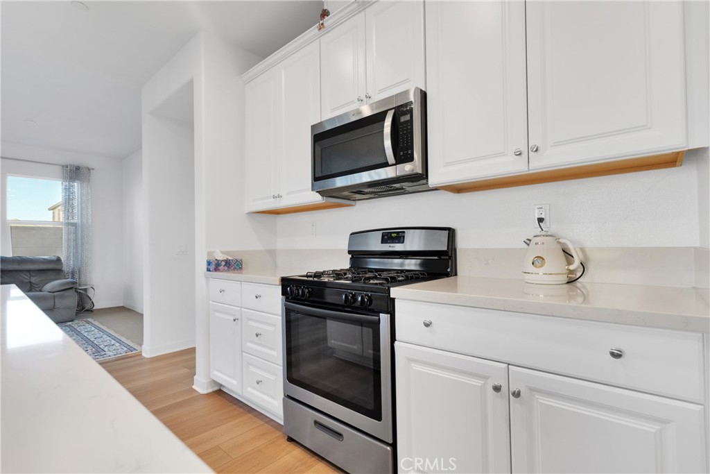 13068 Echo Valley Street