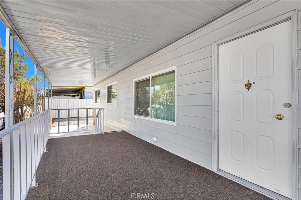 15252 Seneca Road 28