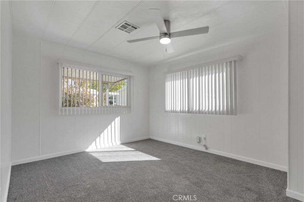 15252 Seneca Road 28