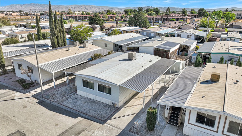 15252 Seneca Road 28