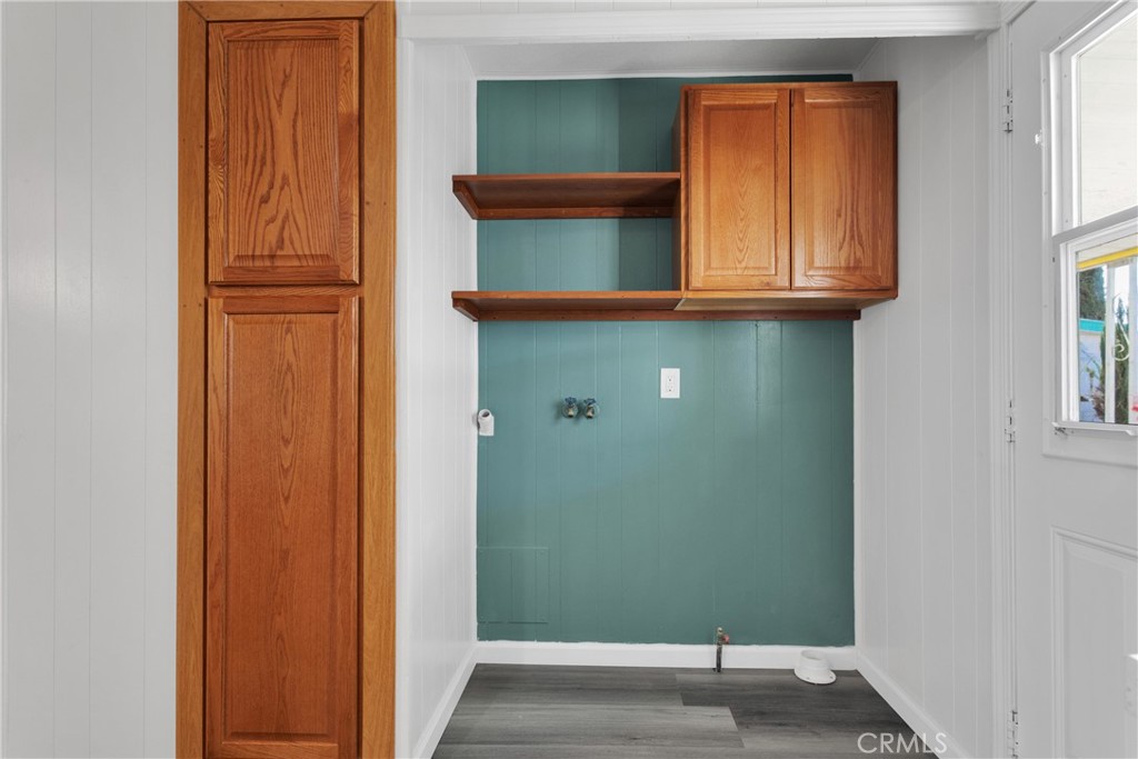 15252 Seneca Road 28