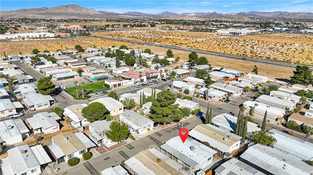 15252 Seneca Road 28