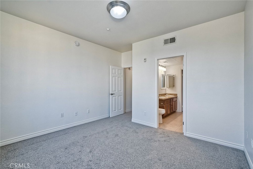 3855 Elijah Court 732