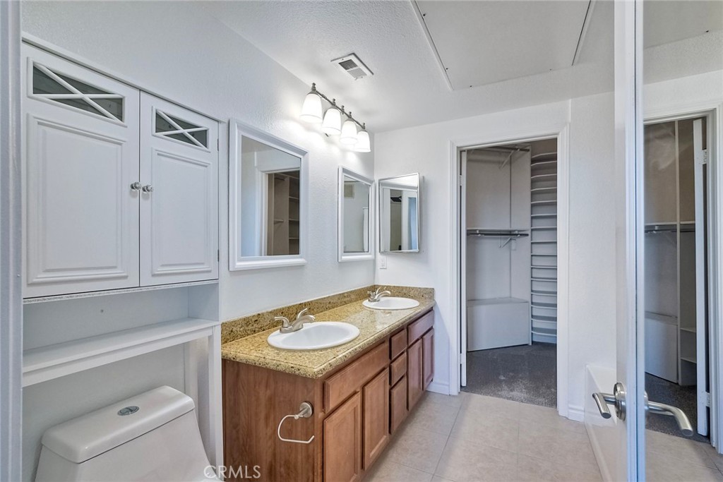 3855 Elijah Court 732