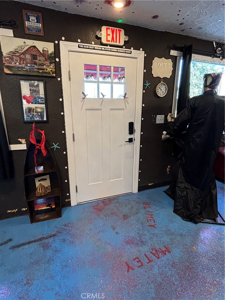 1205 W W Broadway Street