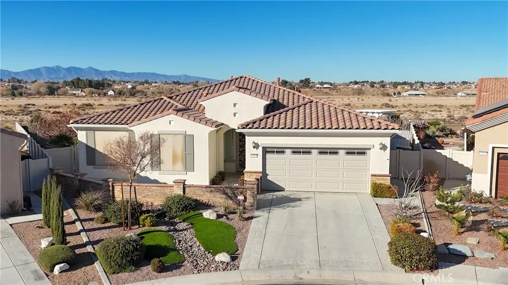 19361 Glaslyn Court