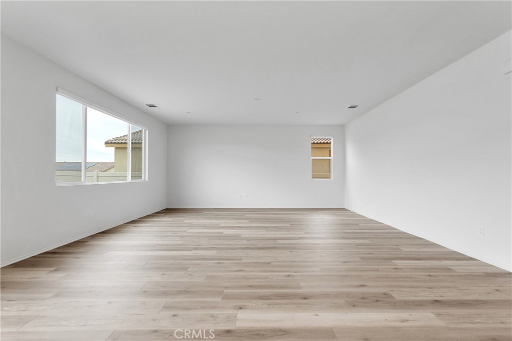 12940 Clear Creek Street