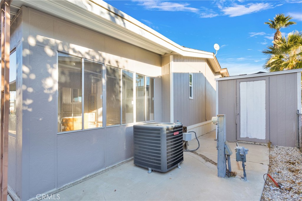 15252 Seneca Road 294