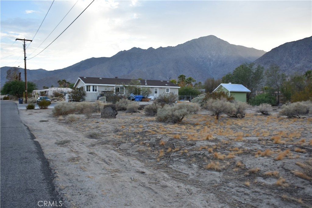 2 Hauberk Drive