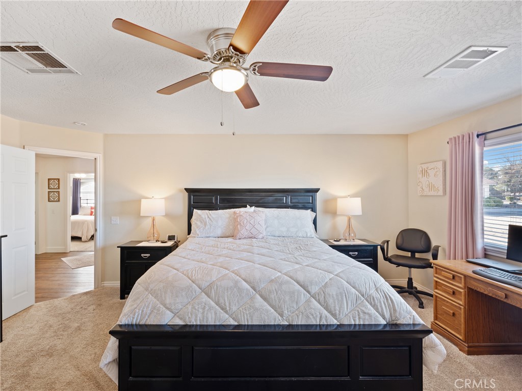 27300 Peninsula Lane