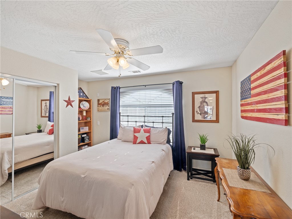 27300 Peninsula Lane