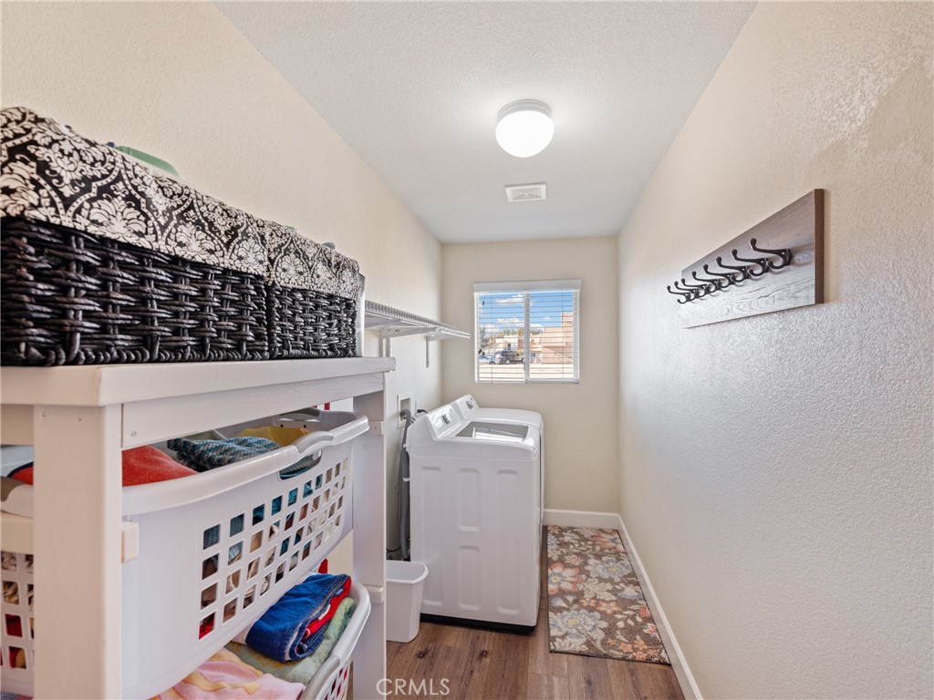 27300 Peninsula Lane