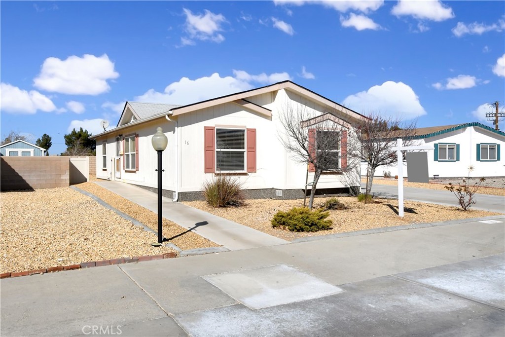 22241 Nisqually Road 16