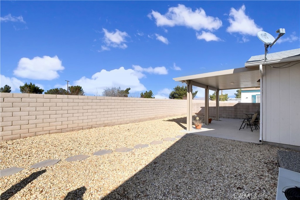 22241 Nisqually Road 16