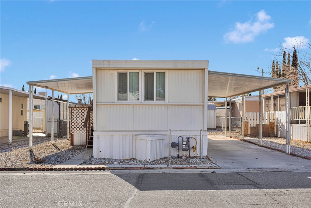 15252 Seneca Road 57