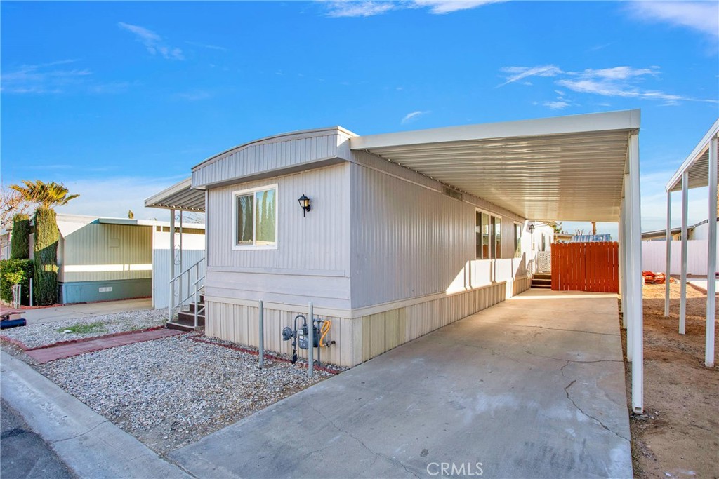 15252 Seneca Road 36