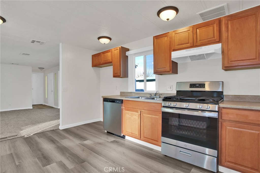 15252 Seneca Road 36