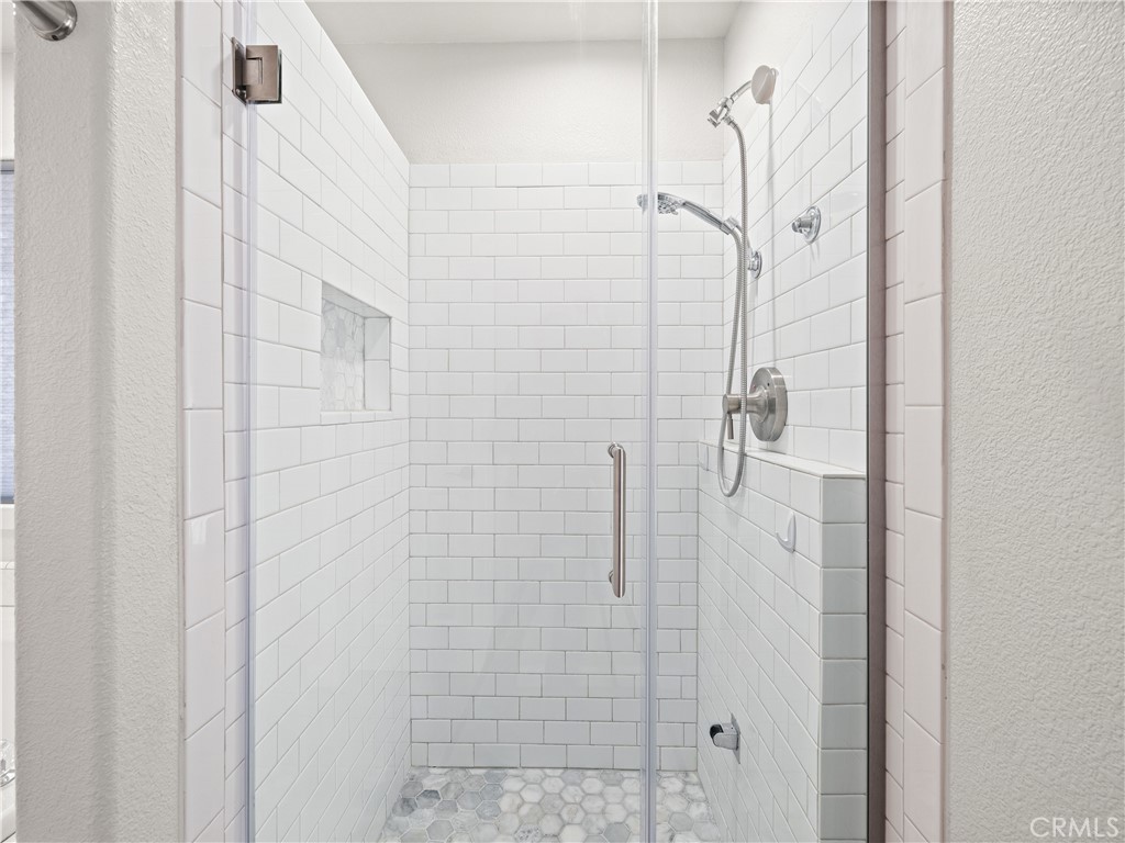 26709 Lakeview Drive