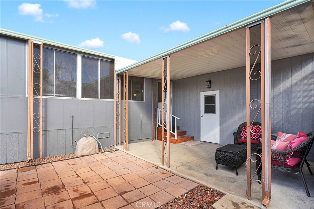 15252 Seneca Road 215