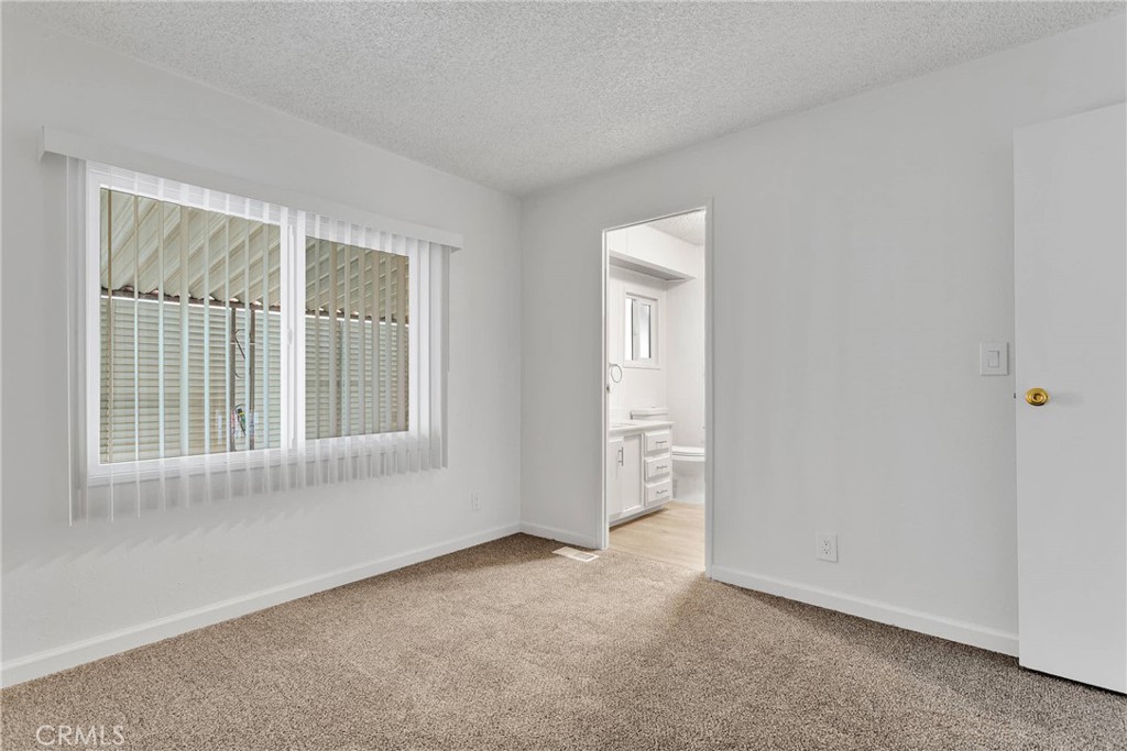 15252 Seneca Road 298