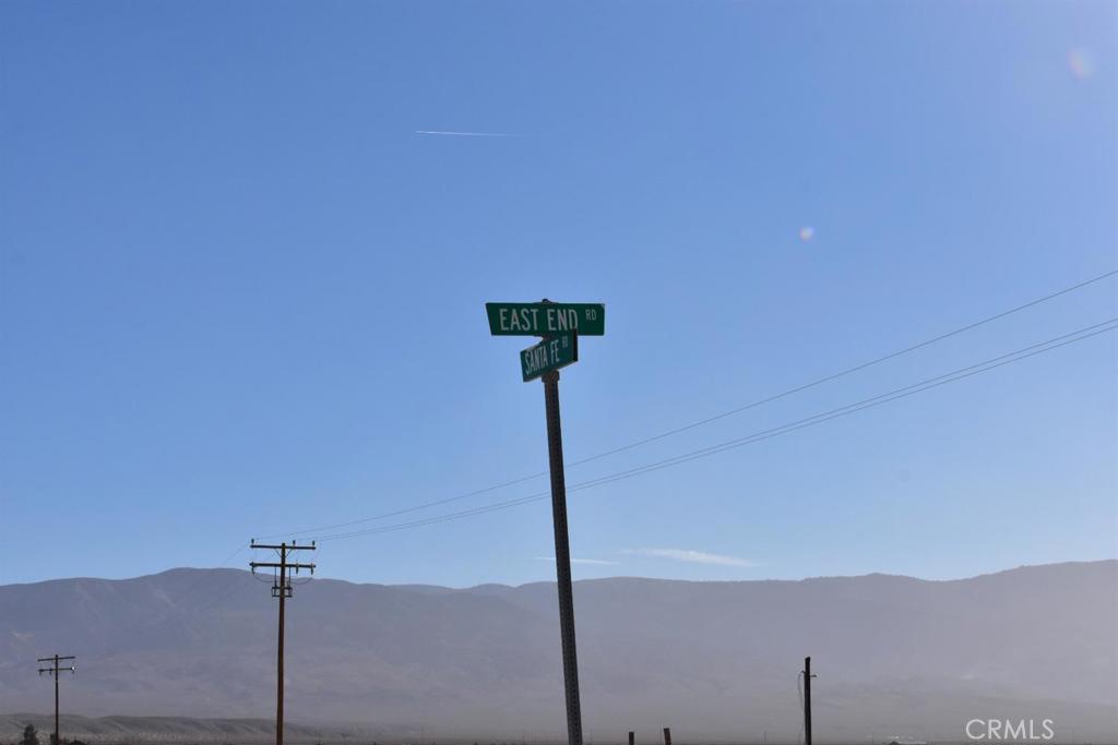 0 E End Road