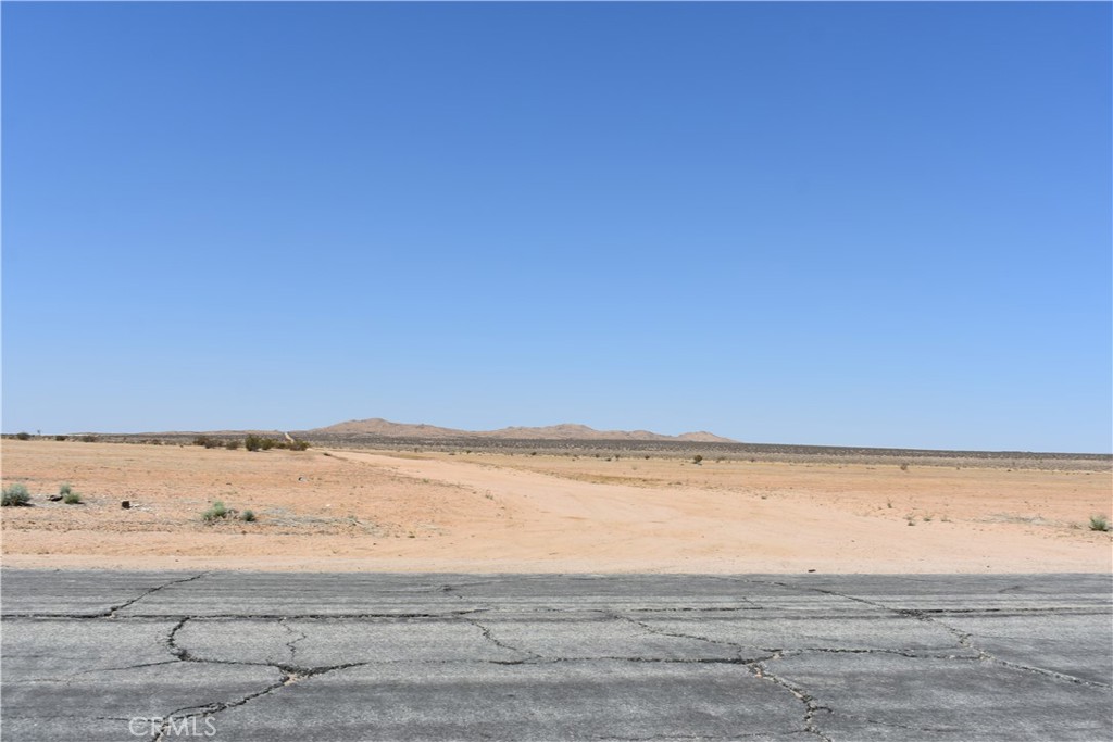 0 Vac/Vic Avenue B10/245 Ste