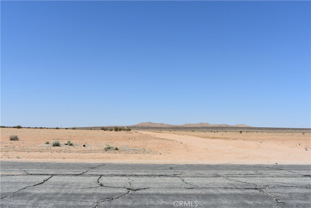 0 Vac/Vic Avenue B10/245 Ste