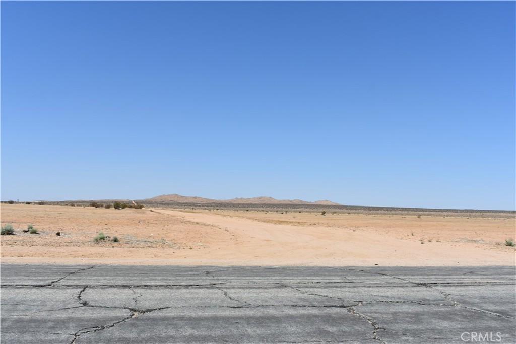 0 Vac/Vic Avenue M8/146 Ste