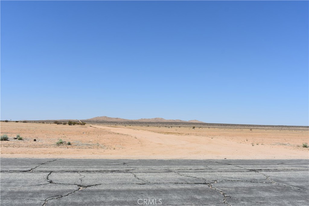 13916 Vac/Vic Avenue M12/147 Ste