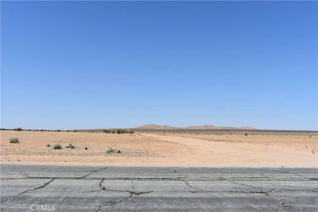 13916 Vac/Vic Avenue M12/147 Ste