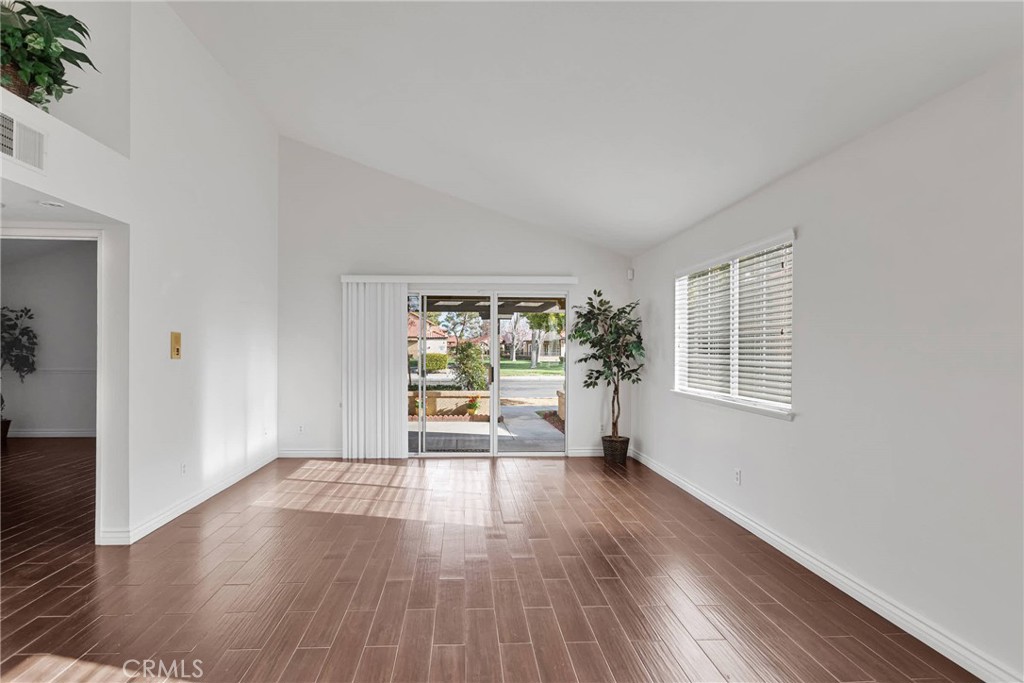 19058 Frances Street