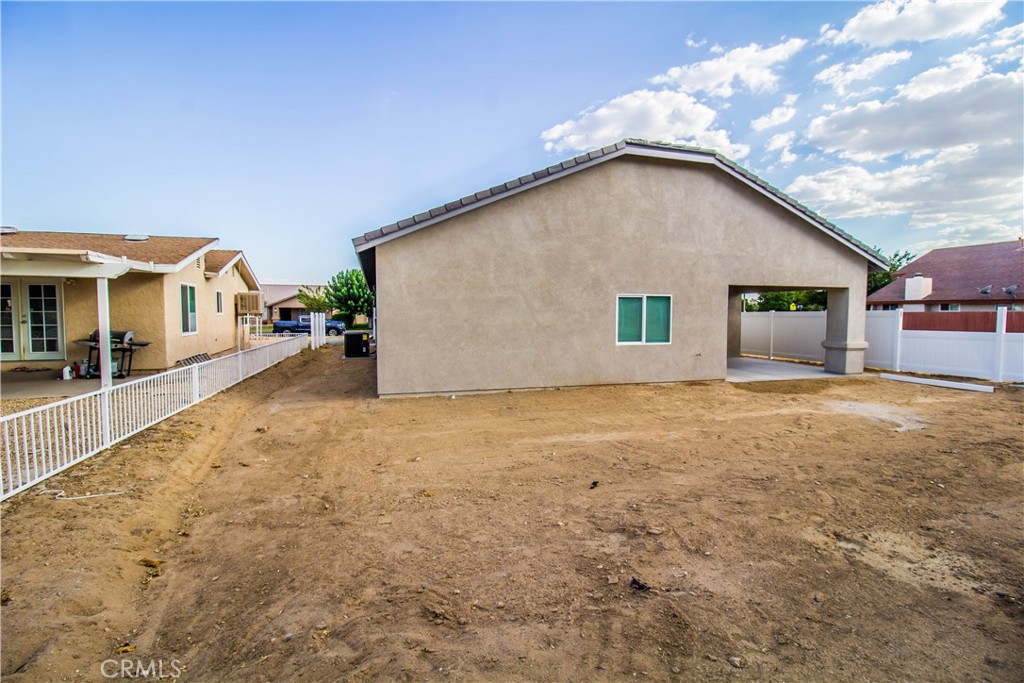 27396 Cloverleaf Drive
