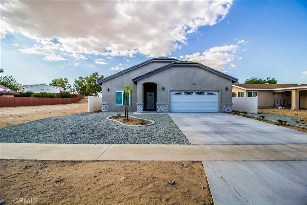 27396 Cloverleaf Drive