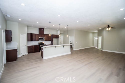 27396 Cloverleaf Drive