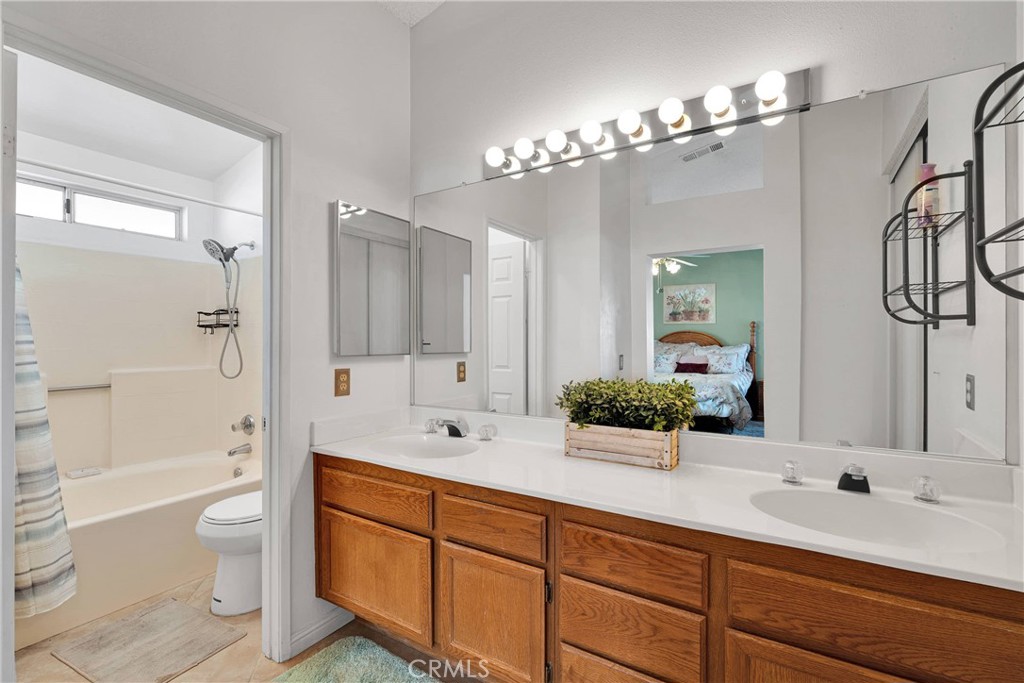 12437 Aspenview Circle