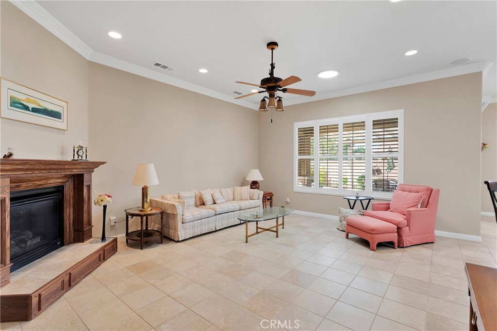 19482 Lincoln Green Street