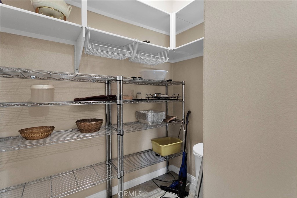 19482 Lincoln Green Street