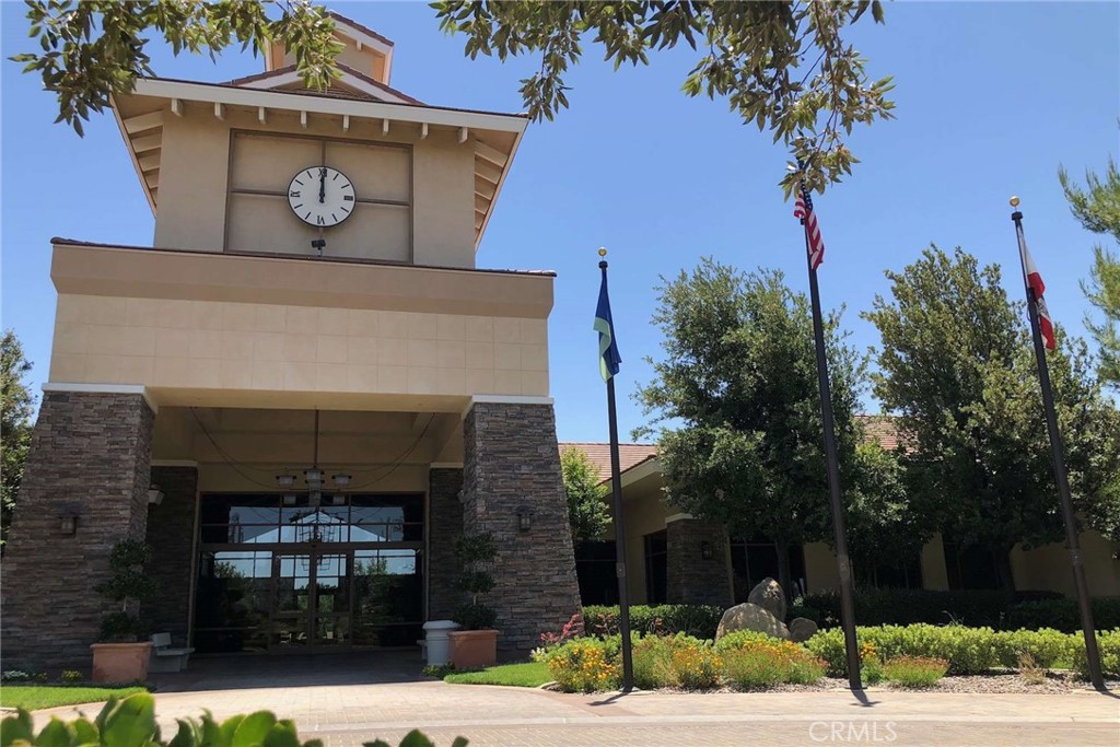 19482 Lincoln Green Street