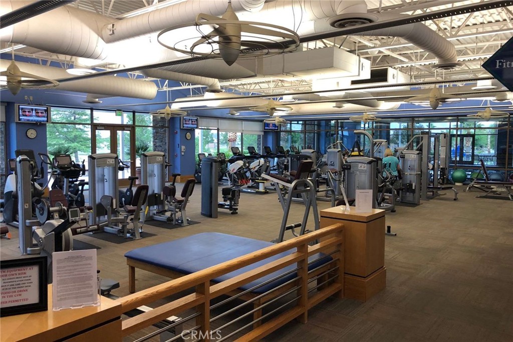 19482 Lincoln Green Street