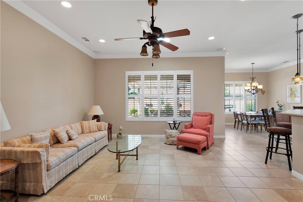 19482 Lincoln Green Street