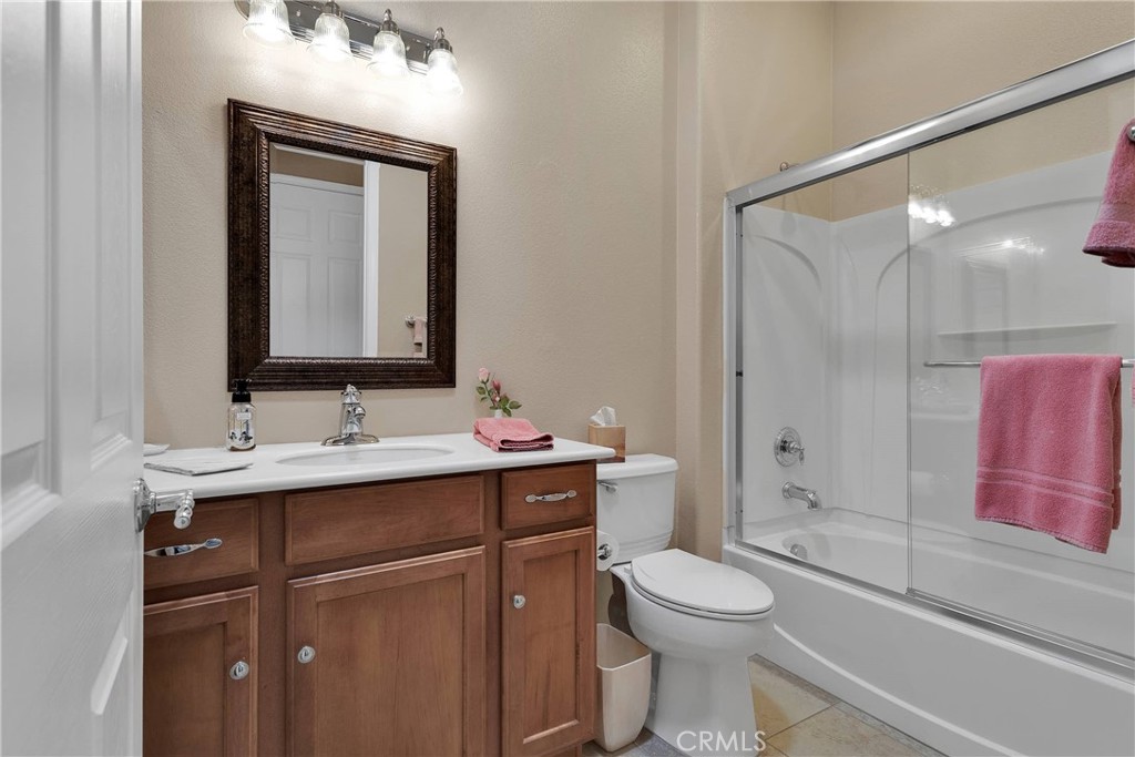 19482 Lincoln Green Street